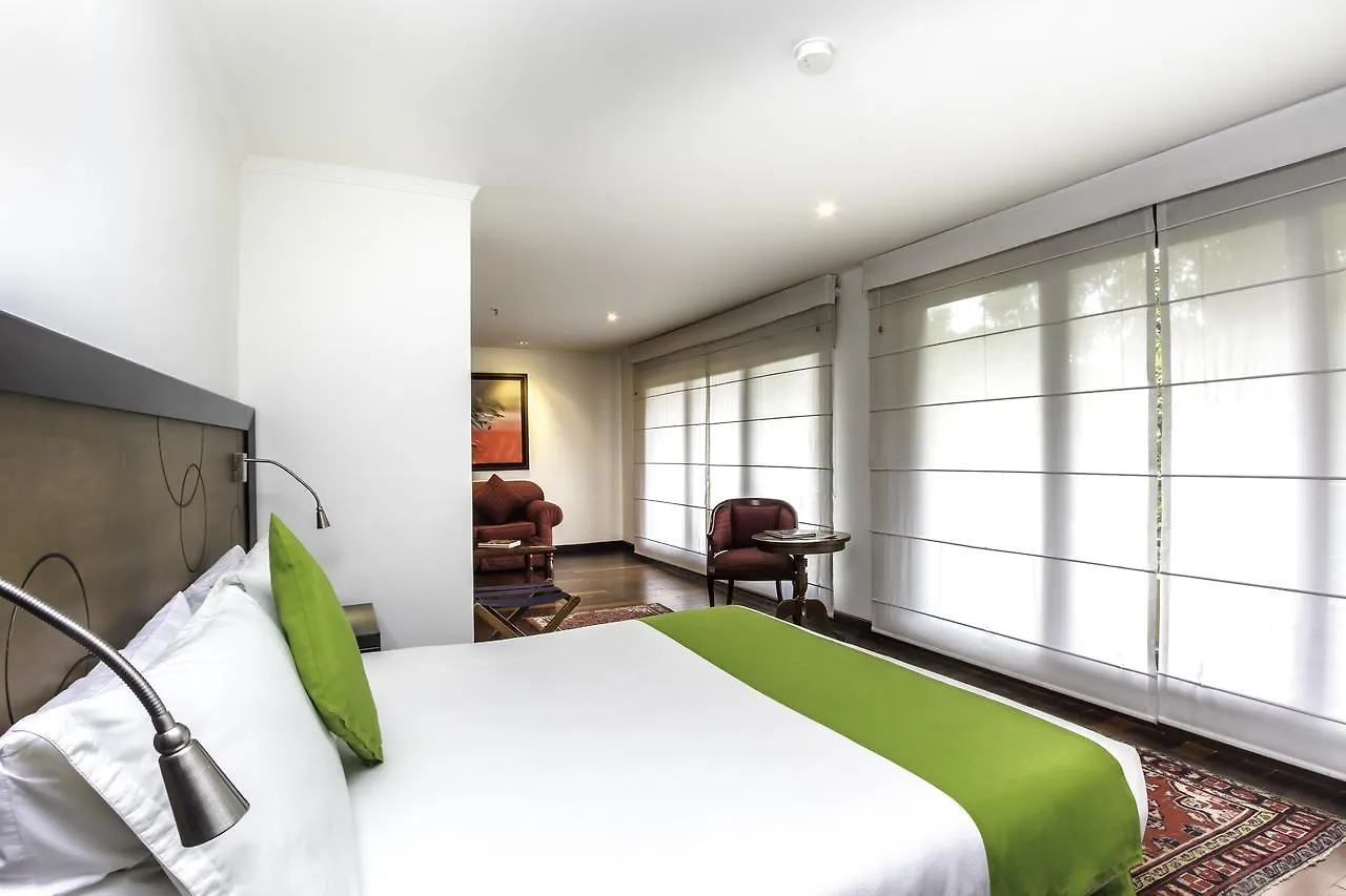 Hotel Emaus Bogota