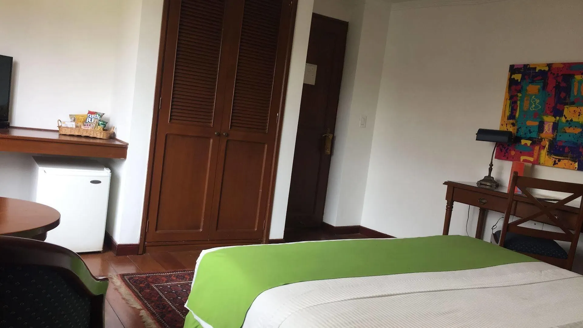 Hotel Emaus Bogota