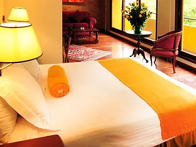 Hotel Emaus Bogota
