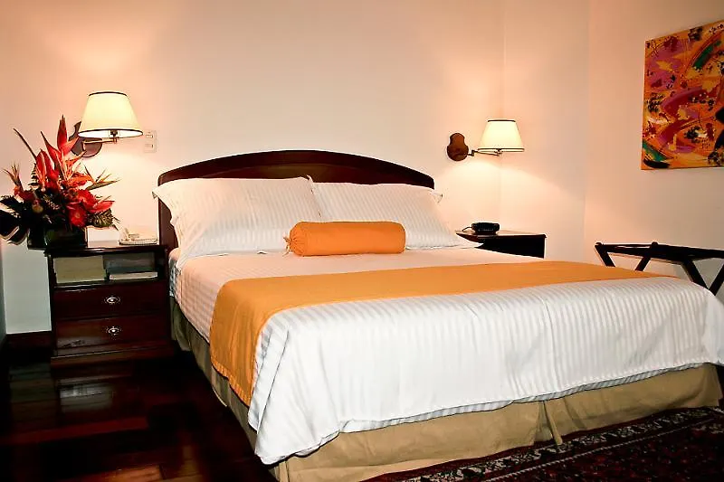 Hotel Emaus Bogota