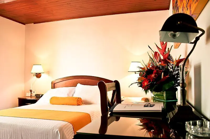 ***  Hotel Emaus Bogota Colombia